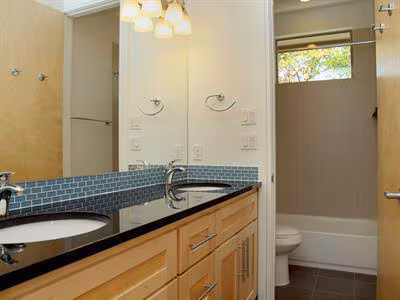 4605 Avenue B Ave Austin, TX 78751 photo 4