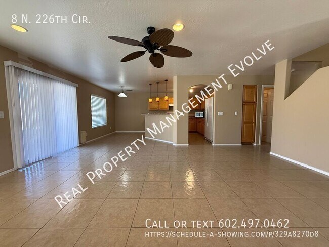 8 N 226th Cir Buckeye, AZ 85326 photo 4