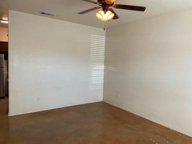 504 Karey Dr Temple, TX 76502 photo 5