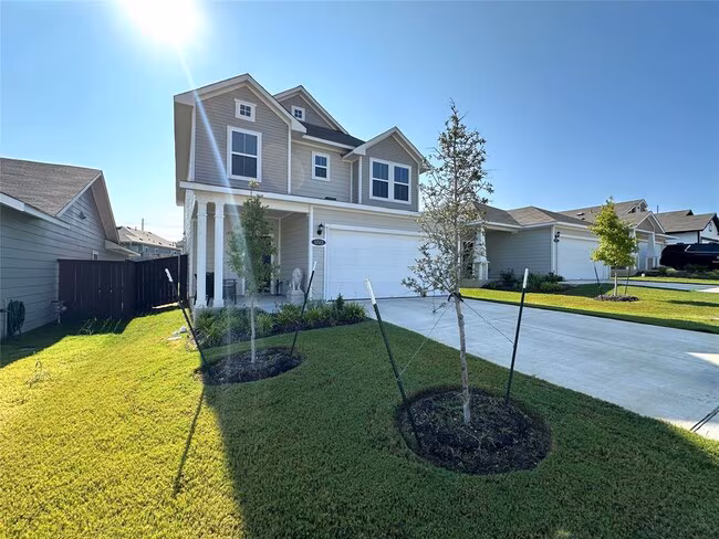 Newer, Two Story 5 Bedrooms, 2.5 Bathrooms Plus A Den/office For Rent In Southeast Austin For Rent! photo 2