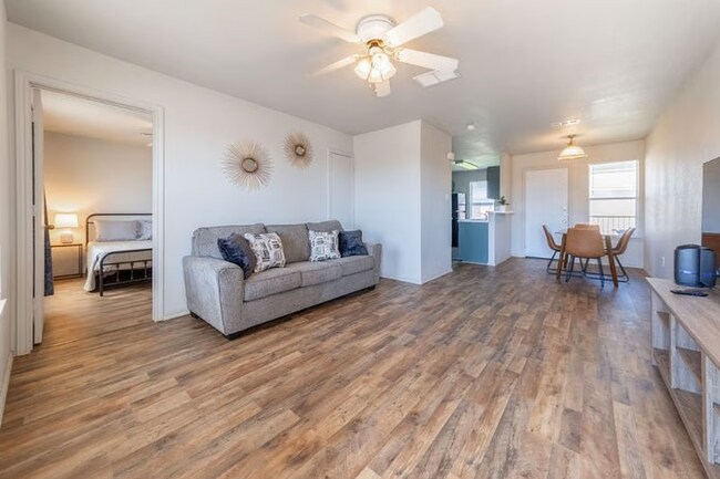 5705 Greengate Dr Killeen, TX 76543 photo 3