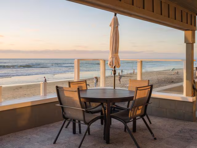 1812 Ocean Front Del Mar, CA 92014 photo 3