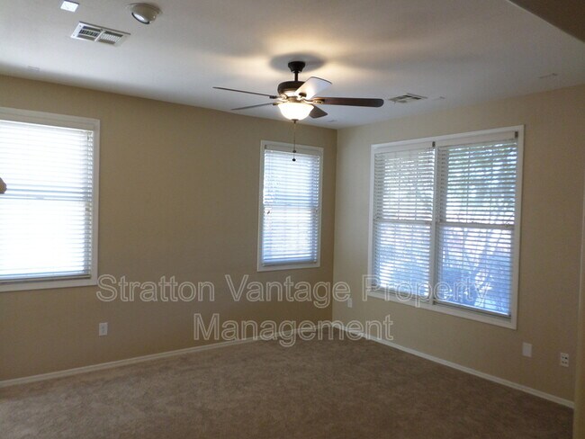 851 S Adam Way Gilbert, AZ 85296 photo 4