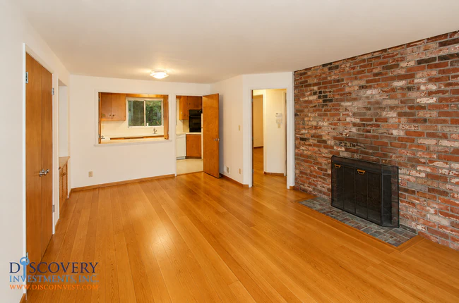 1717 La Loma Ave Berkeley, CA 94709 photo 3