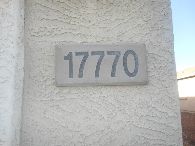 17770 W Red Bird Rd Surprise, AZ 85387 photo 5