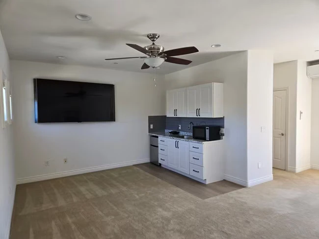 1850 Kickapoo Ct Morgan Hill, CA 95037 photo 3