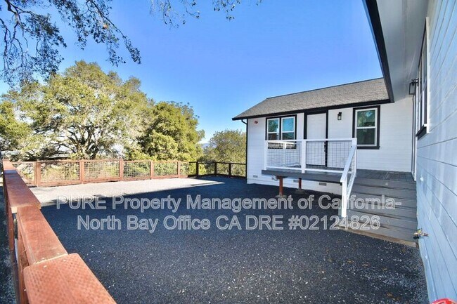 510 Fairview Ct Petaluma, CA 94952 photo 5