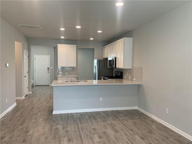 2008 Arendale Dr Leander, TX 78641 photo 5