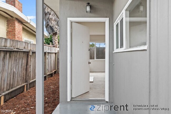2802 Georgetown Street, East Palo Alto, CA 94303 photo 3