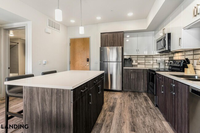 8511 15th Ave NW Seattle, WA 98117 photo 5
