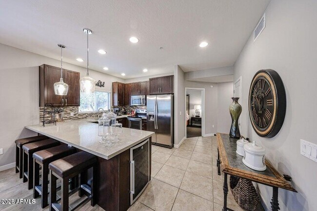 5450 E Deer Valley Dr Phoenix, AZ 85054 photo 2