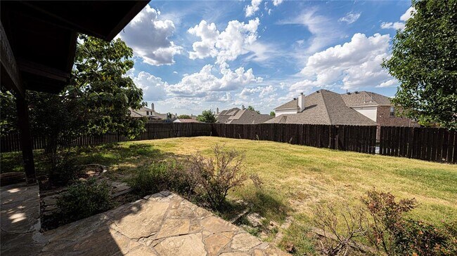 414 Tarpan Trail, Celina, TX 75009 photo 3