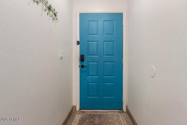 930 N Mesa Dr Mesa, AZ 85201 photo 4