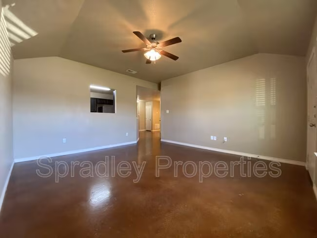 1571 Chance Ct Belton, TX 76513 photo 3