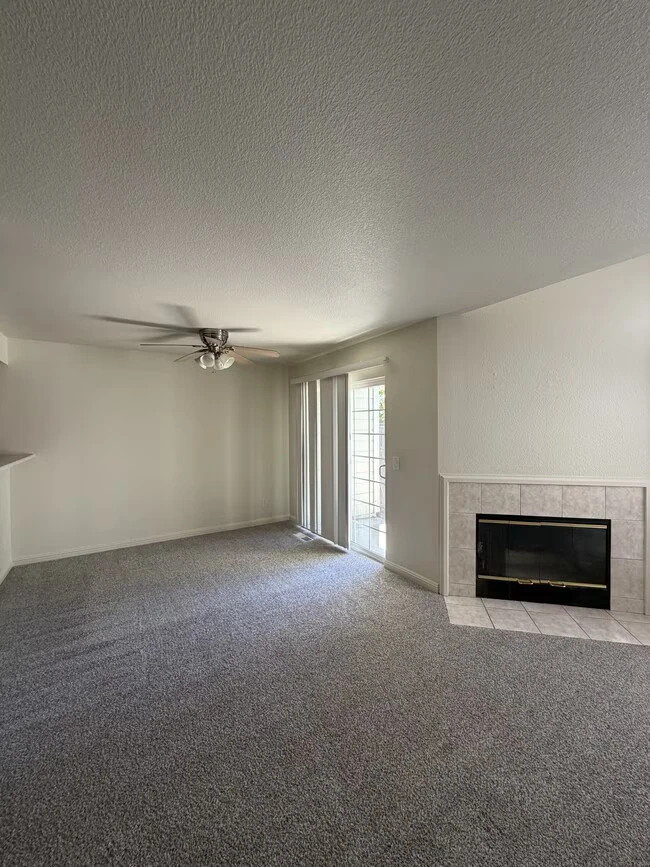 524 Court St Santa Rosa, CA 95407 photo 5