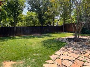 8926 Angleton Place, Dallas, TX 75243 photo 2
