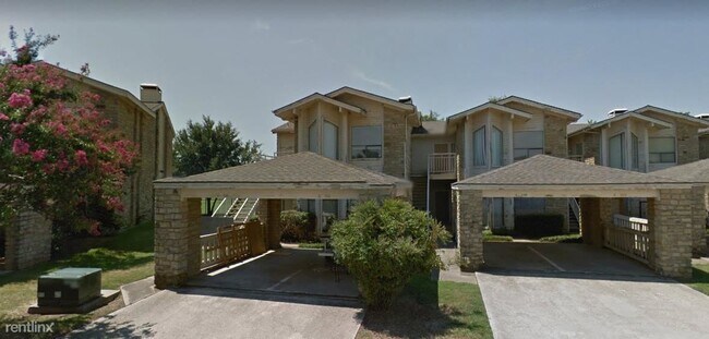 The Quorum at Trophy Club Townhomes photo 2