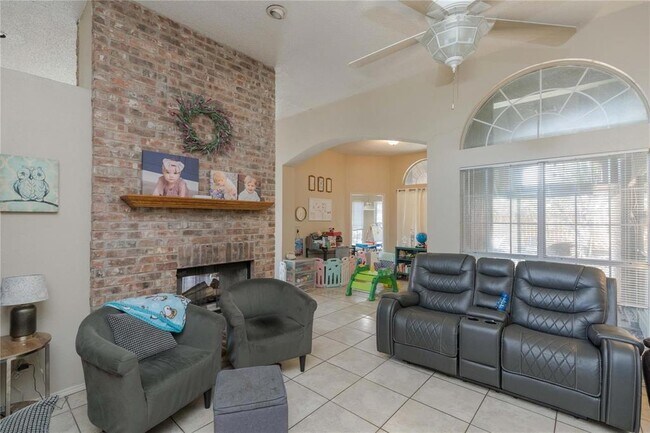 2317 Westview Trail, Denton, TX 76207 photo 5