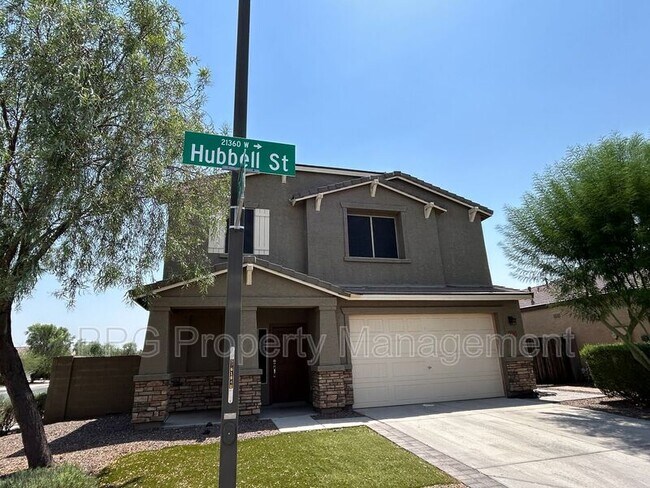 21381 W Hubbell St Buckeye, AZ 85396 photo 2