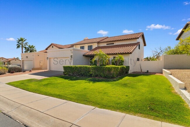 439 E Barbara Dr Tempe, AZ 85288 photo 2