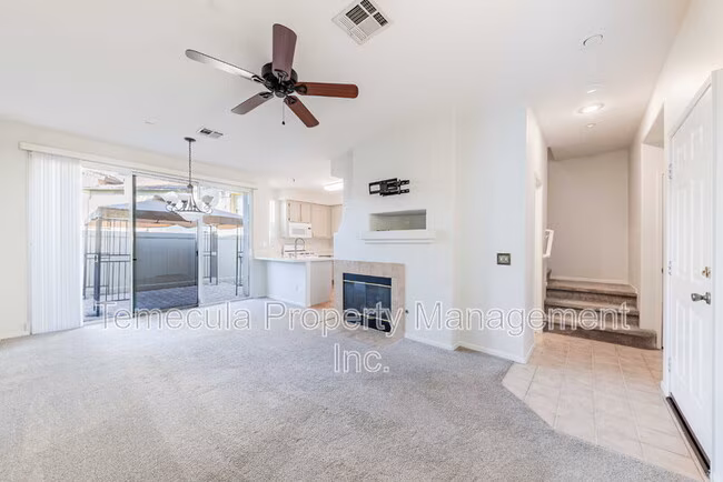 39271 Flamingo Bay Murrieta, CA 92563 photo 4