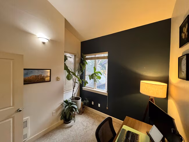 3816 Winslow Place North, Seattle, WA 98103 photo 2