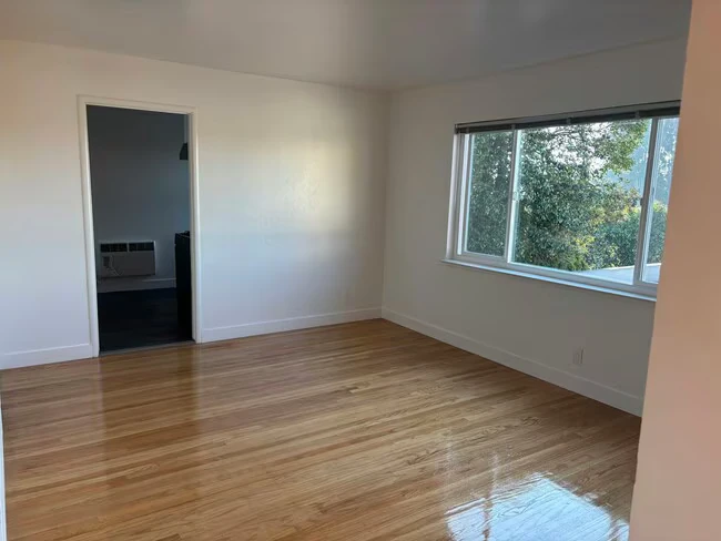3465 Somerset Ave Castro Valley, CA 94546 photo 3