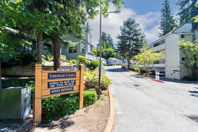 Yarrowood Condominiums photo 2