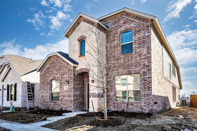 5349 Archway Drive, Garland, TX 75040 photo 2