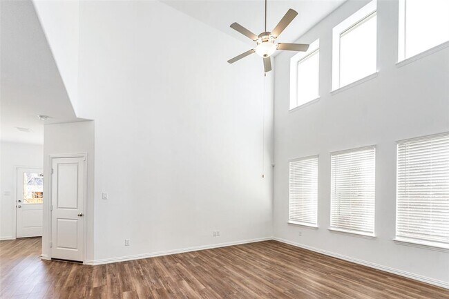 5349 Archway Drive, Garland, TX 75040 photo 3