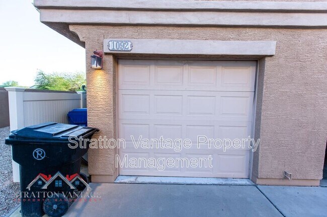 9233 E Neville Ave Mesa, AZ 85209 photo 4
