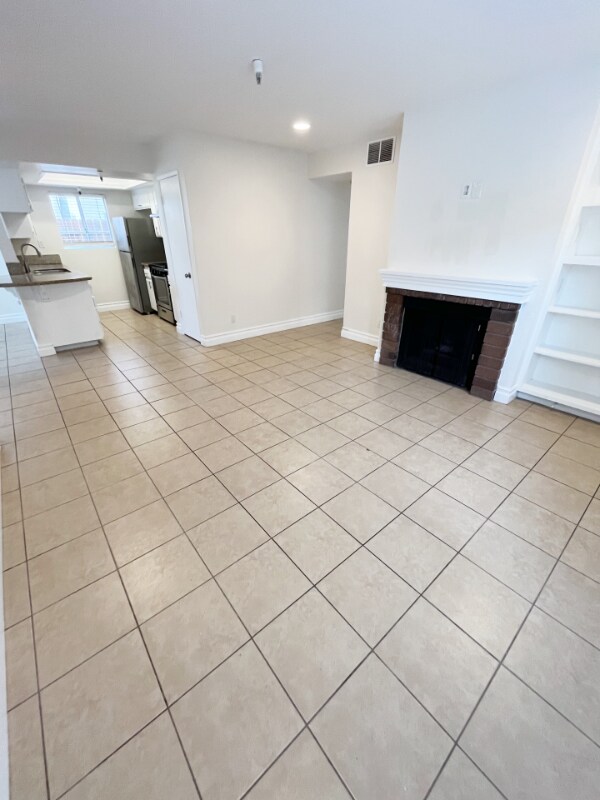 139 Avenida Miramar San Clemente, CA 92672 photo 2