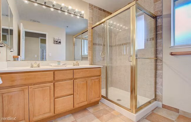 260 Flint Court, Hayward, CA 94541 photo 3