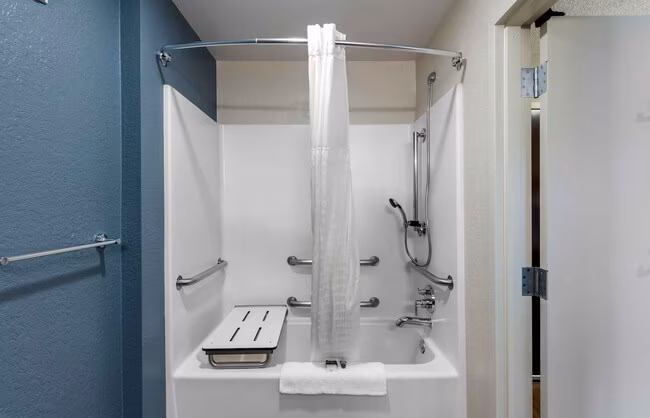 Extended Stay America - San Francisco - San Mateo - SFO photo 2