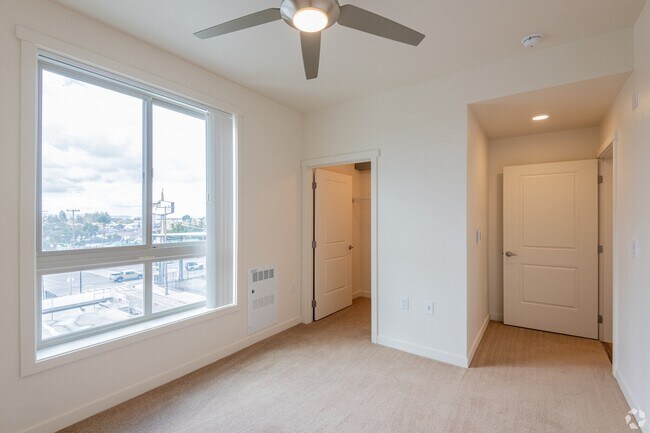 1428 105th Ave Oakland, CA 94603 photo 5