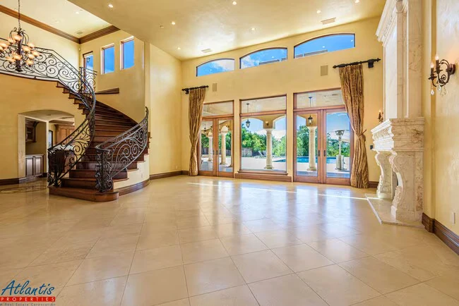 4140 Old Adobe Rd Palo Alto, CA 94306 photo 4