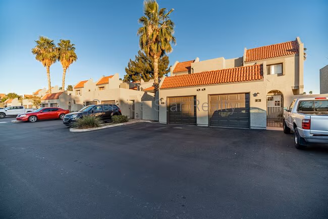 2524 S El Paradiso Mesa, AZ 85202 photo 3