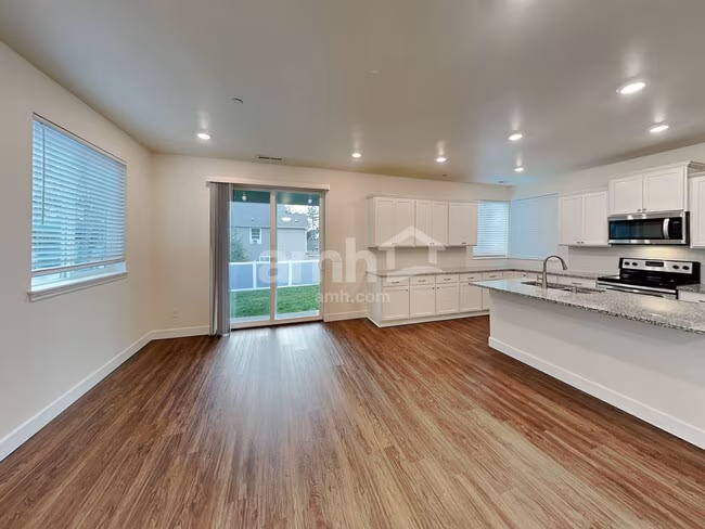 13802 107th Ave Ct E Puyallup, WA 98374 photo 5