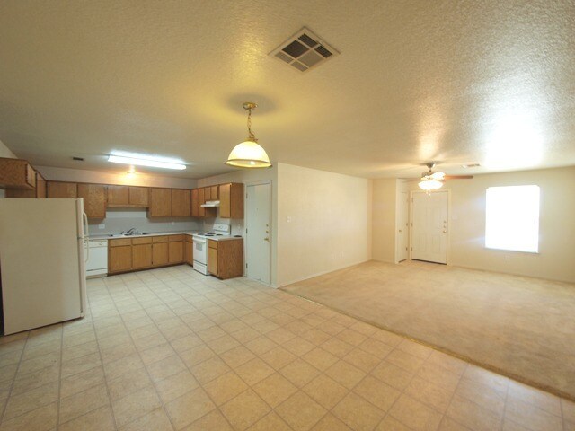 2604 Alma Dr Killeen, TX 76549 photo 5