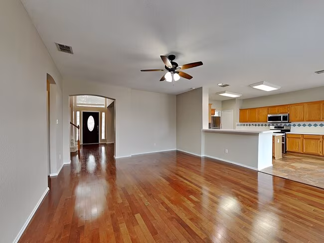 8104 Steamers Lane, Frisco, TX 75035 photo 4