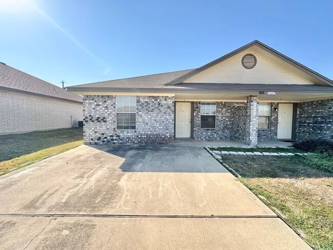 3509 Westwood Dr Killeen, TX 76549 photo 2