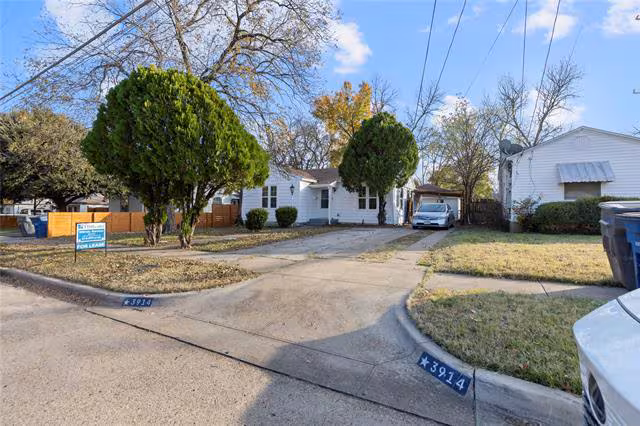 3914 Shelley Boulevard, Dallas, TX 75211 photo 2