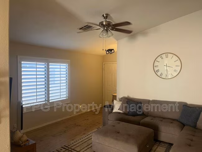 16749 N 157th Ave Surprise, AZ 85374 photo 3