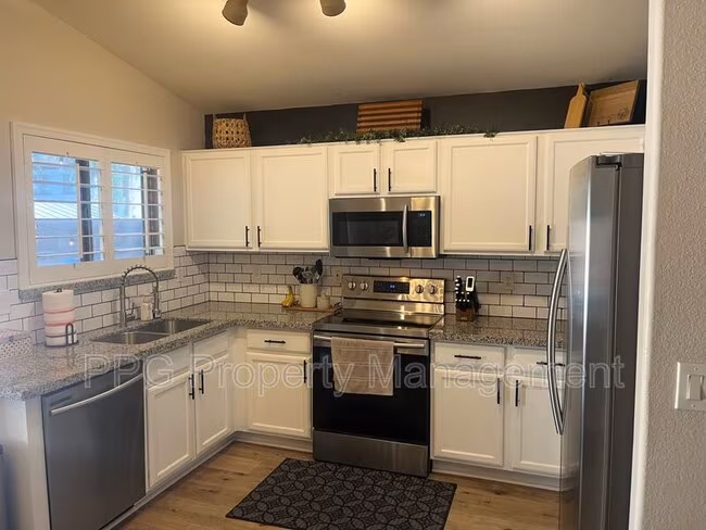 16749 N 157th Ave Surprise, AZ 85374 photo 5