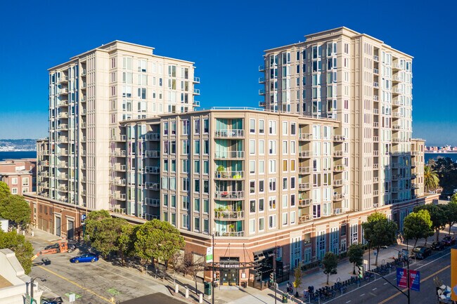 The Towers at Embarcadero photo 4
