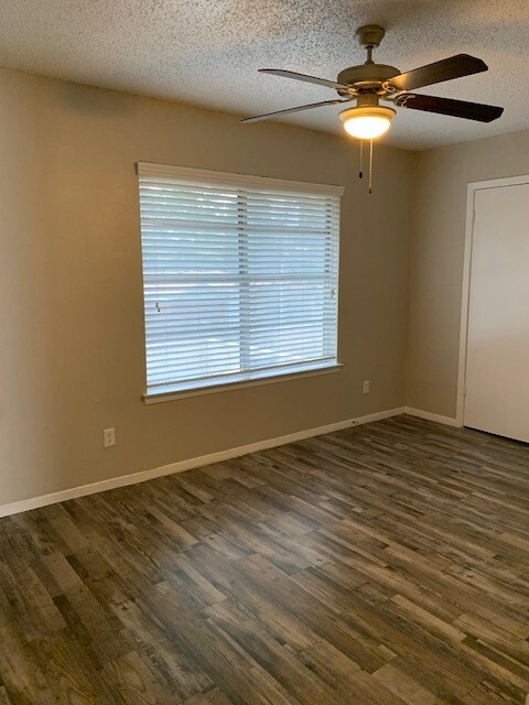 Twelve33 Apartments - 226E photo 5