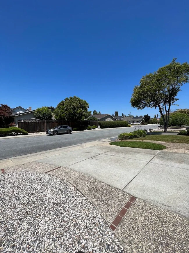 1214 Spaich Drive, San Jose, CA 95117 photo 3