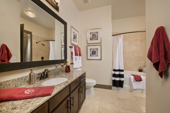 Broadstone Post Oak photo 5