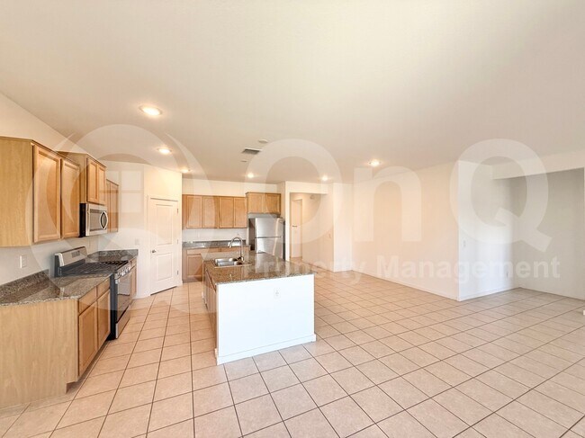 7027 E Gamebird Way San Tan Valley, AZ 85143 photo 5
