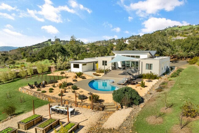 5830 Heights Rd Santa Rosa, CA 95404 photo 3